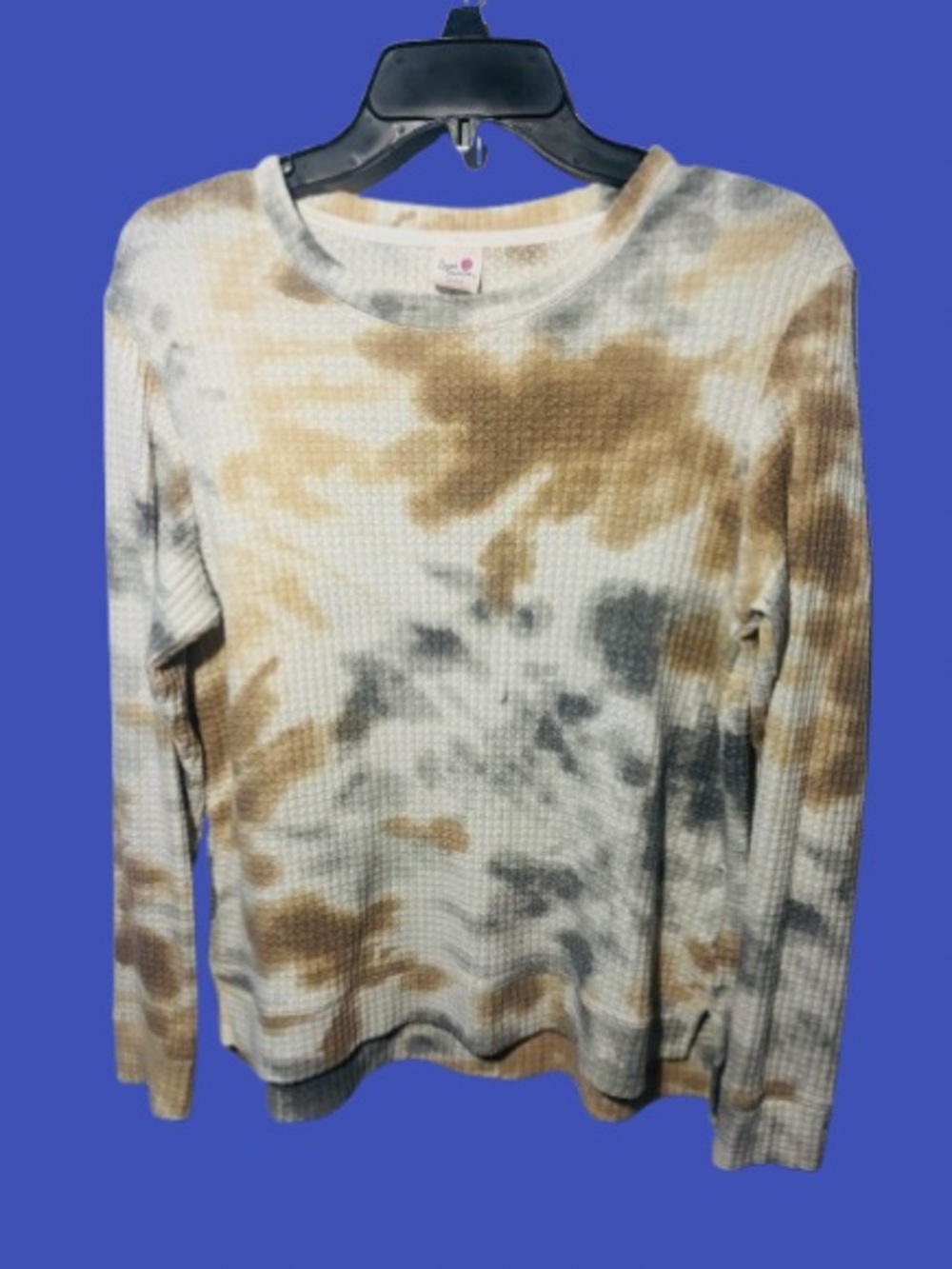 Women's Tie-Dye Waffle Knit Long Sleeve Sweater - White Taupe Gray Small